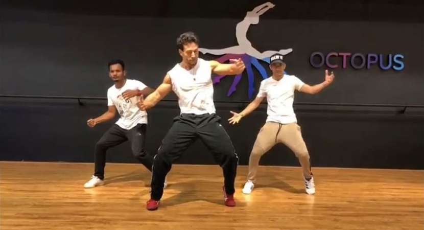 SOTY 2: Tiger Shroff's dancing video will make your day SOTY 2: Tiger Shroff's dancing video will make your day