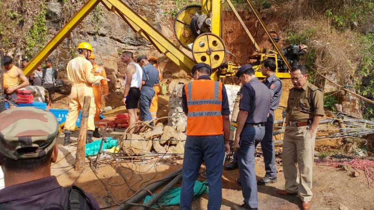 Meghalaya: 13 miners, trapped in illegal 'Rat hole' coal mine, feared dead Meghalaya: 13 miners, trapped in illegal 'Rat hole' coal mine, feared dead