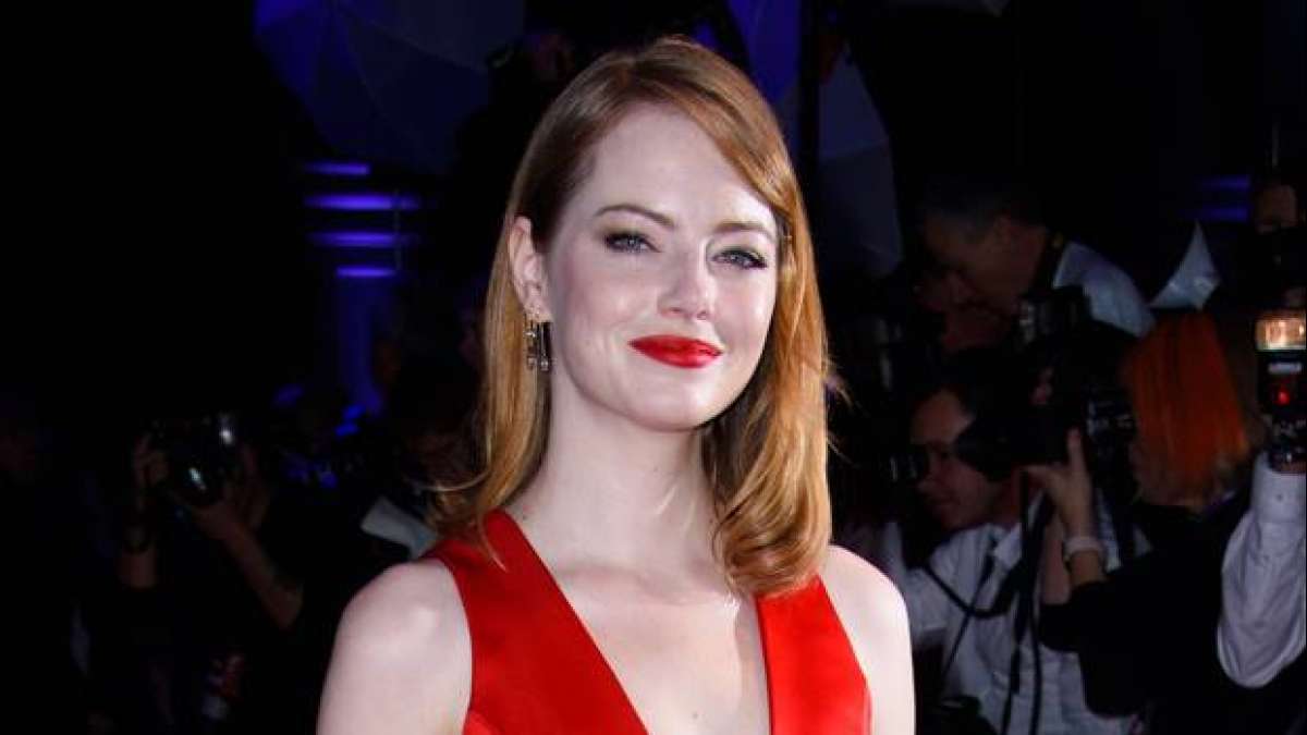 Emma Stone says turning 30 left her gloomy Emma Stone says turning 30 left her gloomy