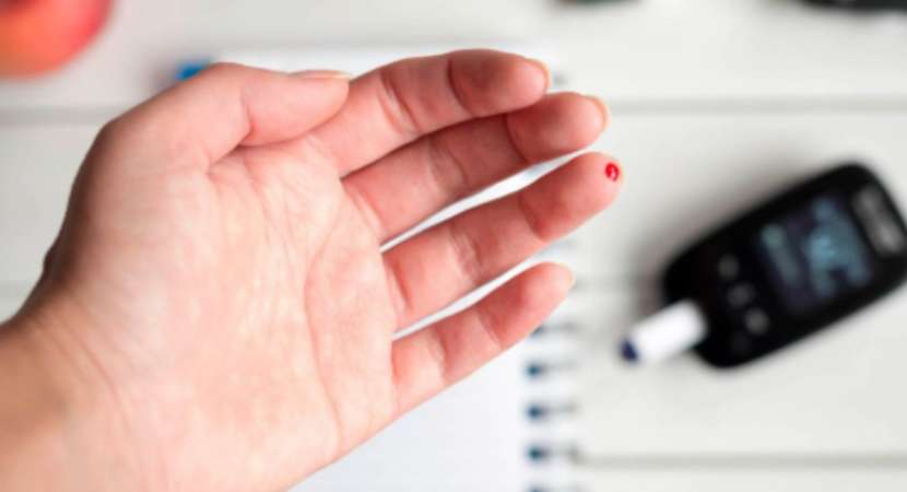 New device to make glucose monitoring 'painless' for diabetics New device to make glucose monitoring 'painless' for diabetics