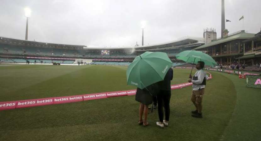 India vs Australia 4th Test: Rain washes off first session of Day 4 India vs Australia 4th Test: Rain washes off first session of Day 4