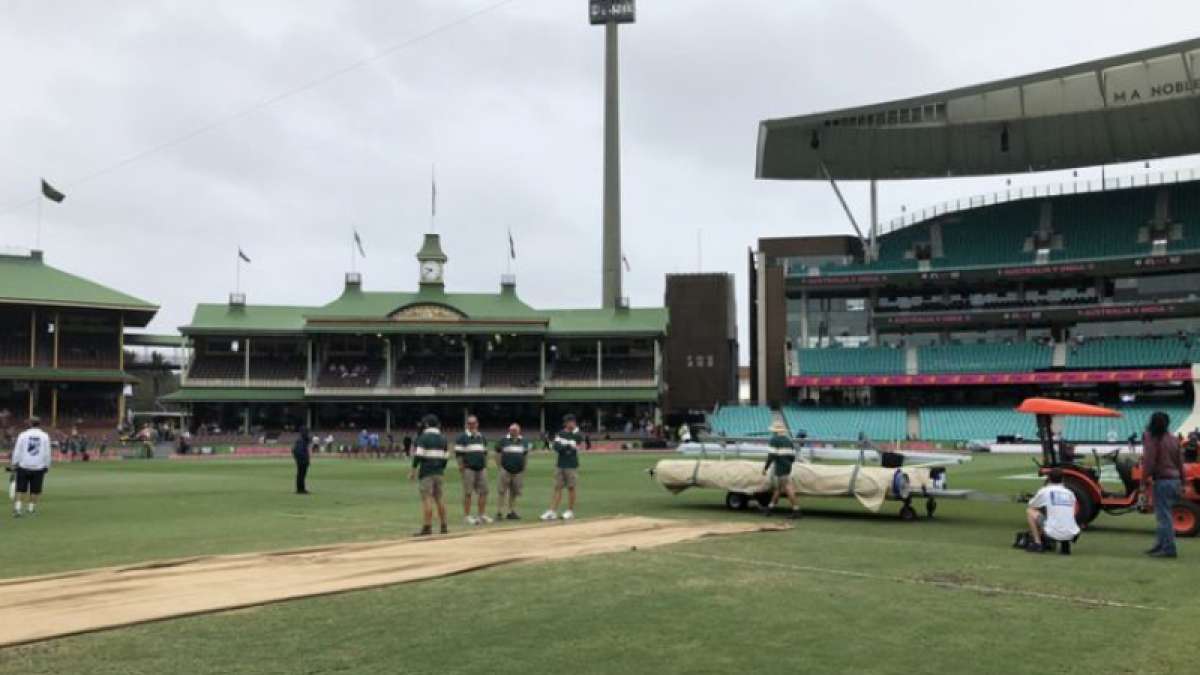India vs Australia 4th Test: Rain washes out morning session on Day 5 India vs Australia 4th Test: Rain washes out morning session on Day 5