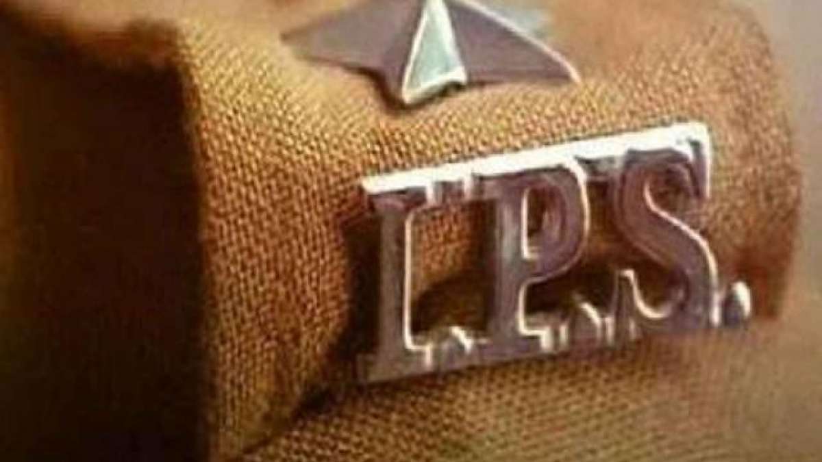 UP IPS Transfer: 64 IPS officers transferred in UP, Noida gets new SSP UP IPS Transfer: 64 IPS officers transferred in UP, Noida gets new SSP
