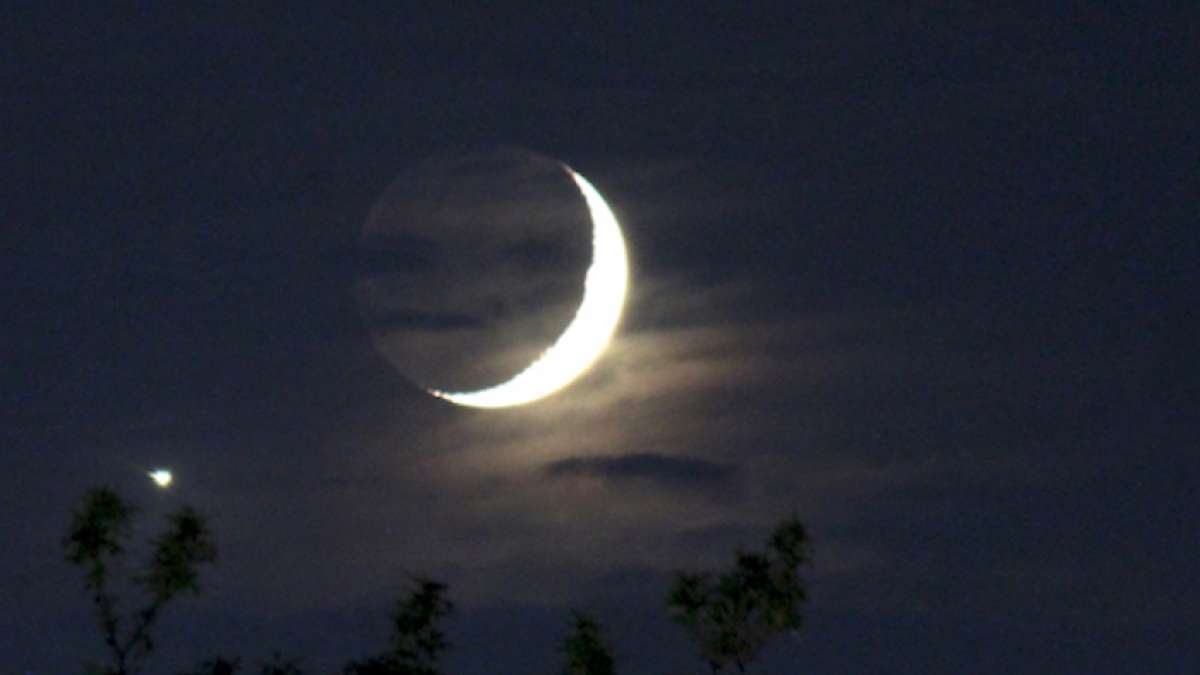 There will be one total and one partial lunar eclipse in 2019, and four eclipses in 2020. There will be one total and one partial lunar eclipse in 2019, and four eclipses in 2020.