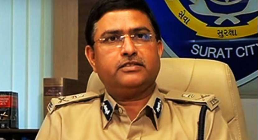 CBI Vs CBI: HC order on Rakesh Asthana plea seeking quashing of FIR on Friday CBI Vs CBI: HC order on Rakesh Asthana plea seeking quashing of FIR on Friday