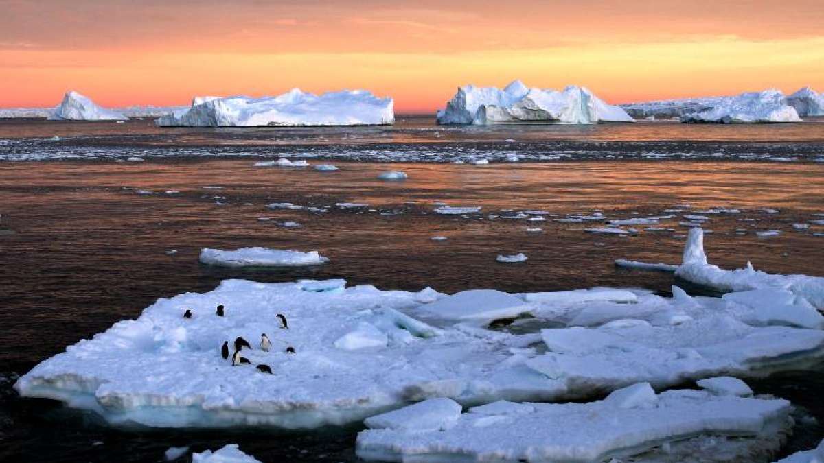 Man-made greenhouse gas emissions are warming the ocean (Photo: Reuters) Man-made greenhouse gas emissions are warming the ocean (Photo: Reuters)