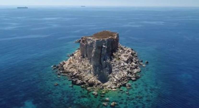 Some claim the rock formation could be the true location of Atlantis (Image: AMAZON) Some claim the rock formation could be the true location of Atlantis (Image: AMAZON)