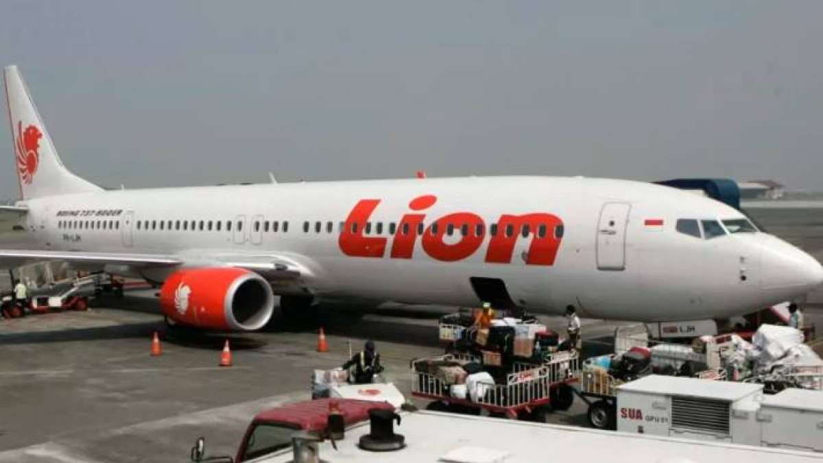 Lion Air aircraft Crash: Indonesia recovers cockpit voice recorder of crashed plane Lion Air aircraft Crash: Indonesia recovers cockpit voice recorder of crashed plane