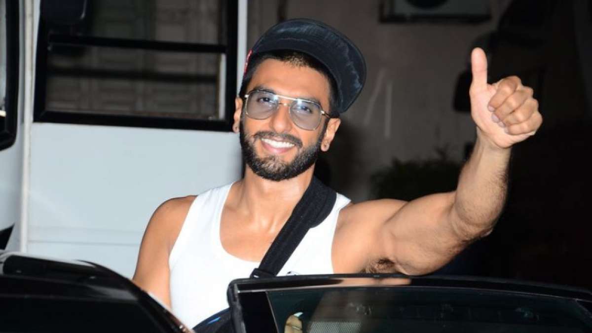 Ranveer Singh's apology video goes viral - watch clip Ranveer Singh's apology video goes viral - watch clip