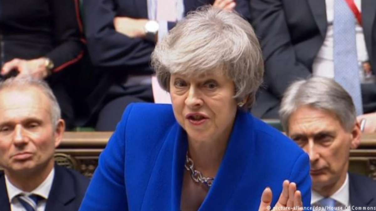 UK Prime Minister Theresa May survives no-confidence motion UK Prime Minister Theresa May survives no-confidence motion