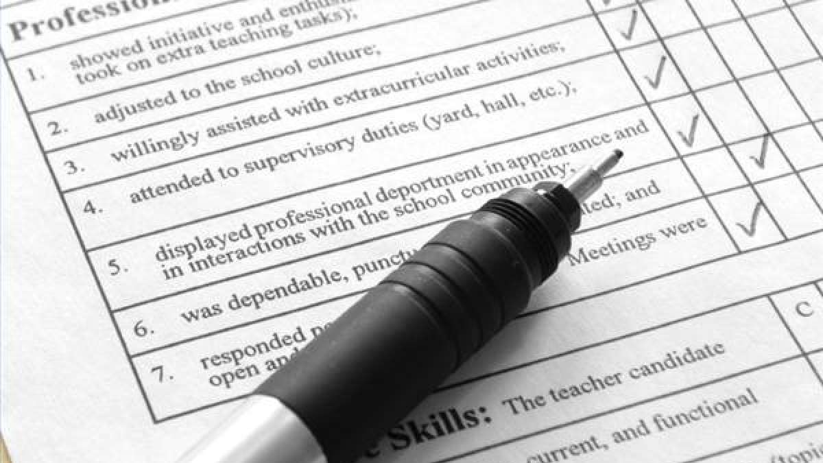 How to Fill up Performance Appraisal? Things to consider when filling appraisal form How to Fill up Performance Appraisal? Things to consider when filling appraisal form