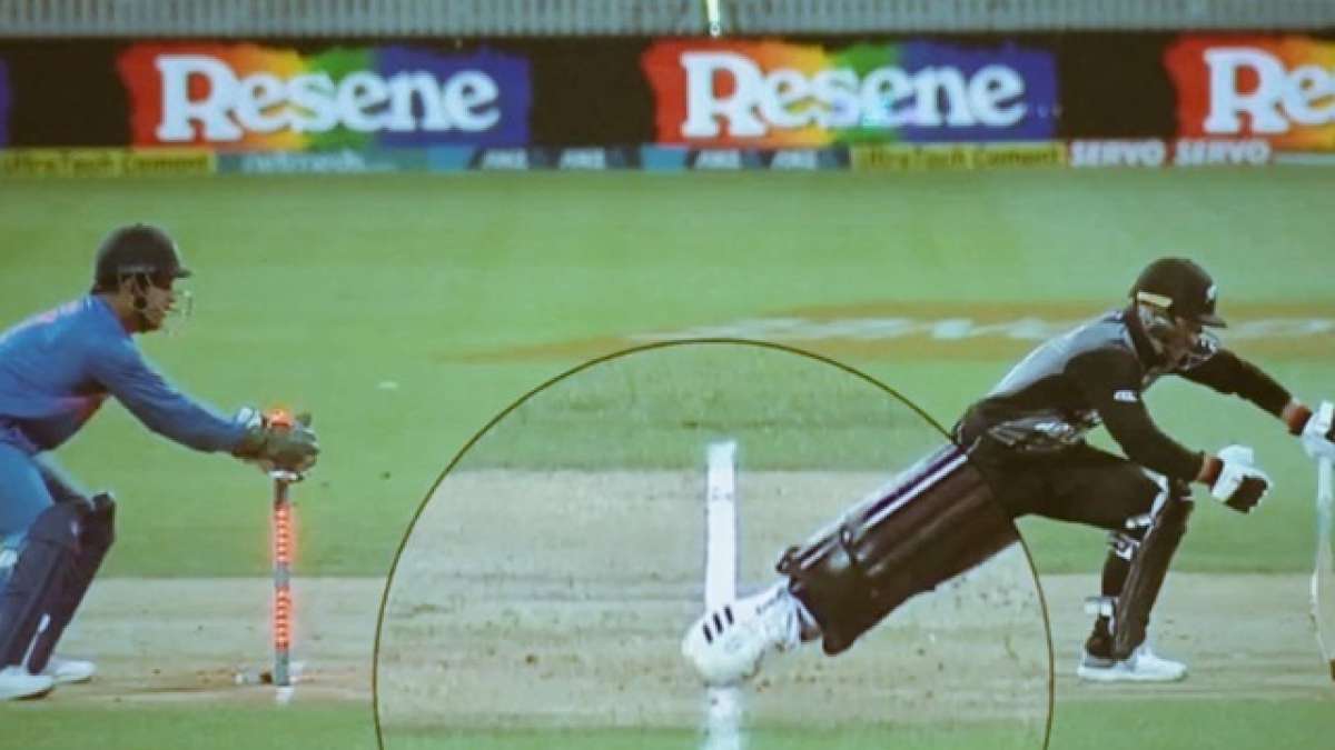 Watch: Dhoni stumps Tim Seifert in less than a second Watch: Dhoni stumps Tim Seifert in less than a second