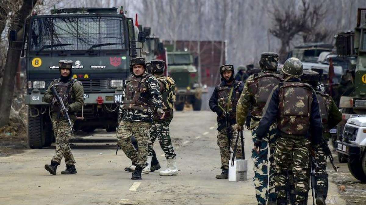 Government allows air travel for security forces deployed in Kashmir Government allows air travel for security forces deployed in Kashmir