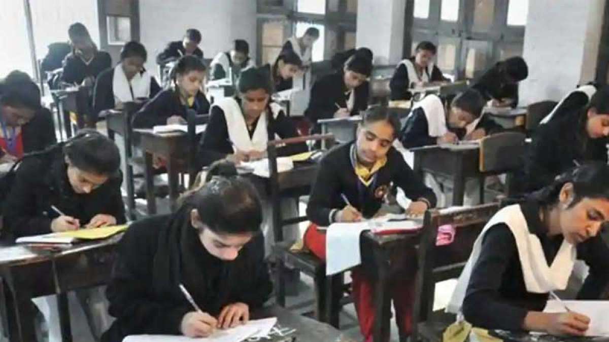 UP Board Exam: Over six lakh students skip exam; cheating mafia inactive UP Board Exam: Over six lakh students skip exam; cheating mafia inactive