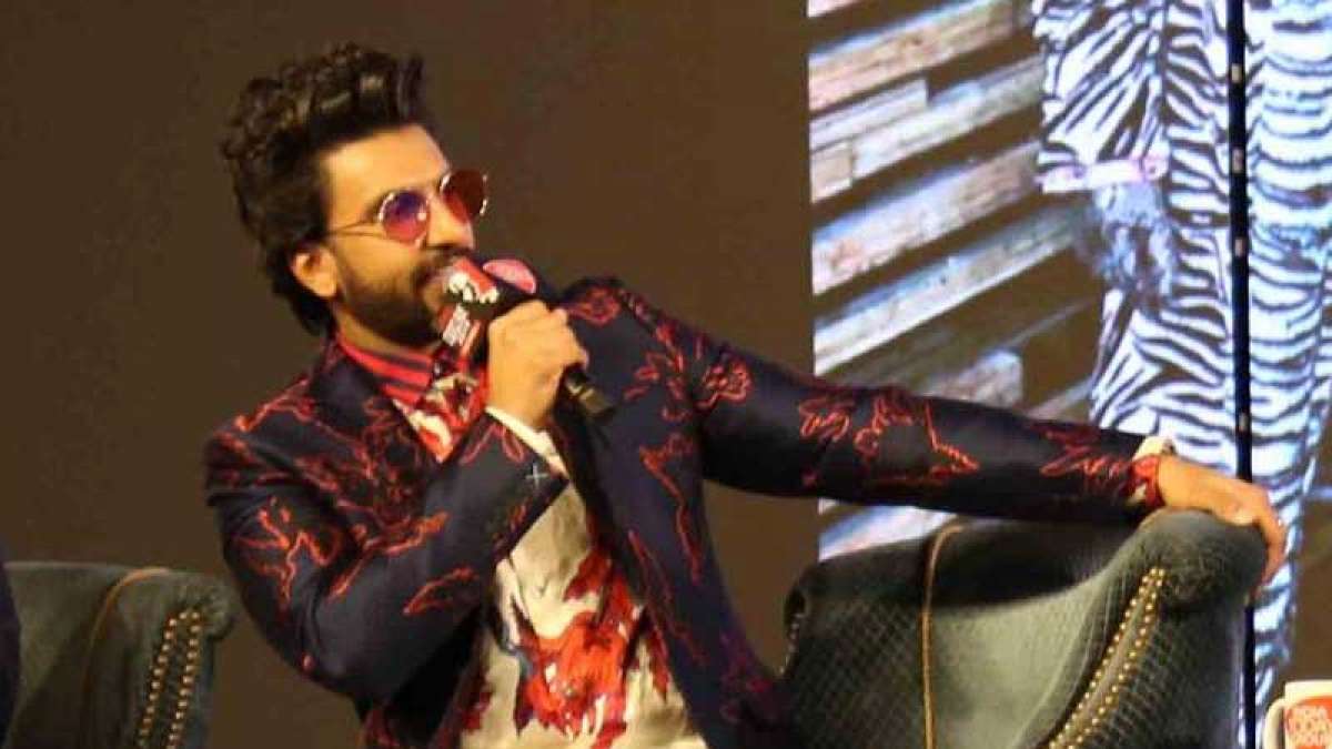 Ranveer Singh felt insecure on Deepika's decision to work with Ranbir Kapoor? Ranveer Singh felt insecure on Deepika's decision to work with Ranbir Kapoor?