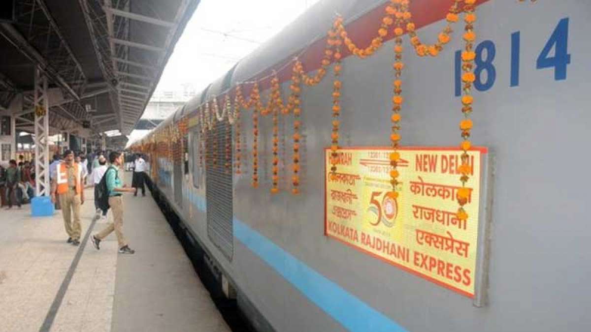 On Rajdhani Express' 50th anniversary, passengers pampered with delicacies On Rajdhani Express' 50th anniversary, passengers pampered with delicacies