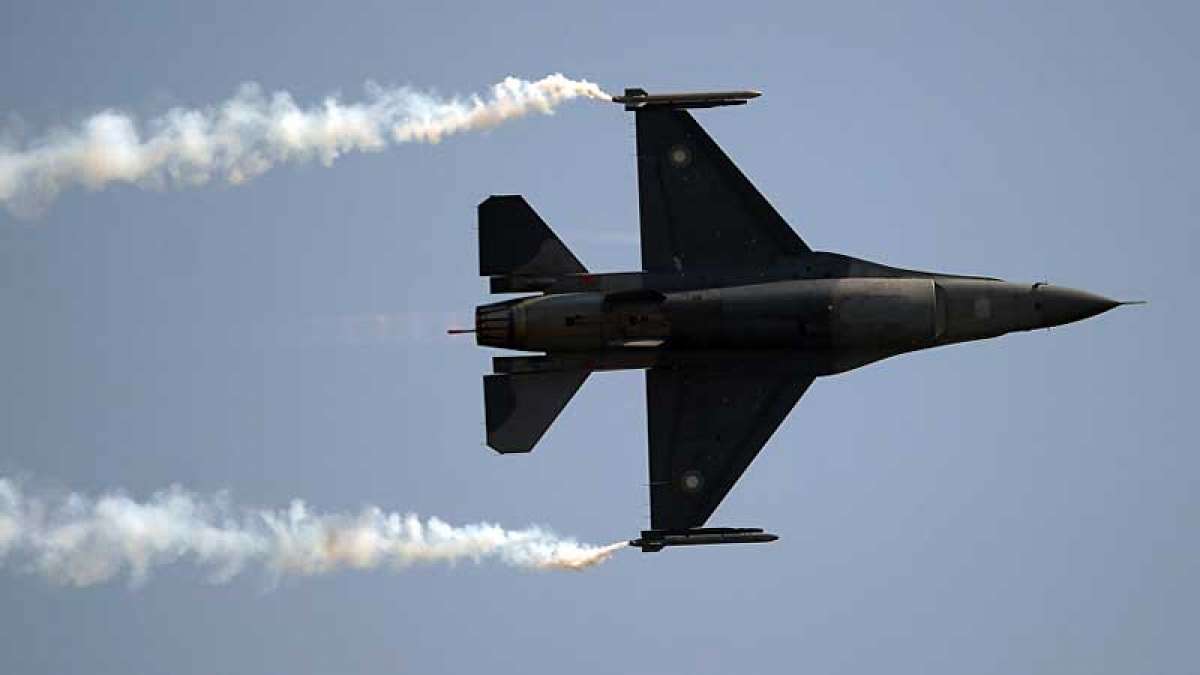 Two AMRAAM missiles fired by Pakistan's F16 fighter jet: Report Two AMRAAM missiles fired by Pakistan's F16 fighter jet: Report