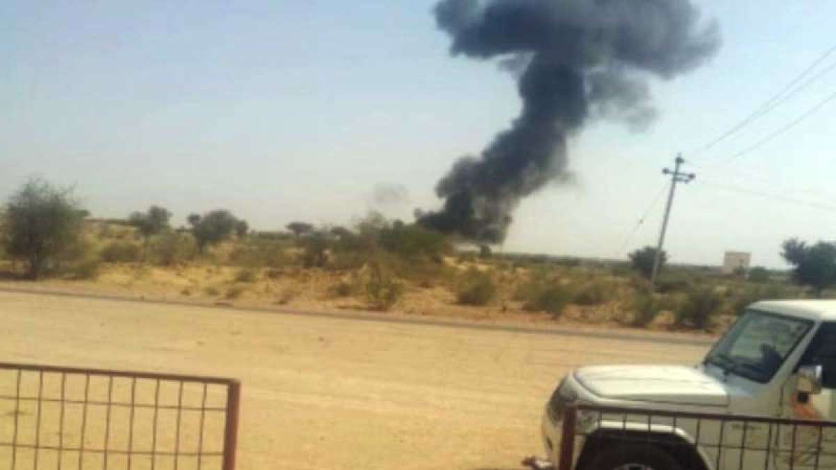 MiG 21 fighter jet crashes in Bikaner, fighter ejects safely MiG 21 fighter jet crashes in Bikaner, fighter ejects safely