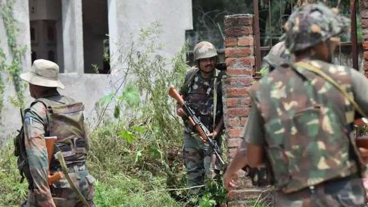 US-made rifle found with top Jaish terrorist body hints Pakistan’s link in J&K gunfight US-made rifle found with top Jaish terrorist body hints Pakistan’s link in J&K gunfight