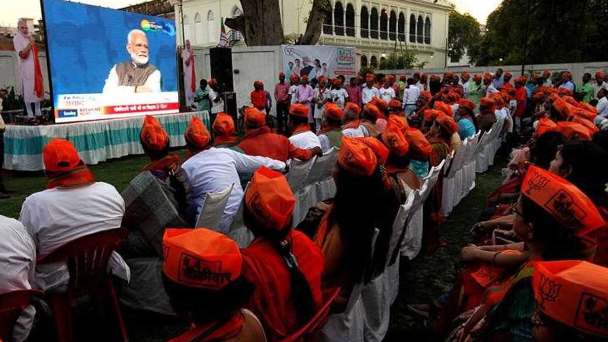 Pakistan will die its own death, says PM Narendra Modi Pakistan will die its own death, says PM Narendra Modi