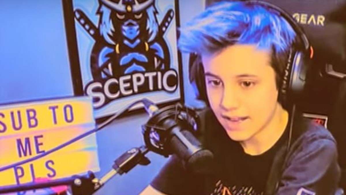 Griffin Spikoski is a pro gamer in New York Griffin Spikoski is a pro gamer in New York
