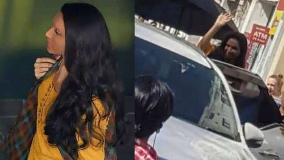 Deepika Padukone was spotted shooting for Chhapaak at a store in Delhi. Deepika Padukone was spotted shooting for Chhapaak at a store in Delhi.