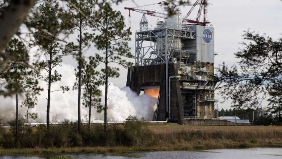NASA has fired up its RS-25 engine at 3:35 p.m today NASA has fired up its RS-25 engine at 3:35 p.m today