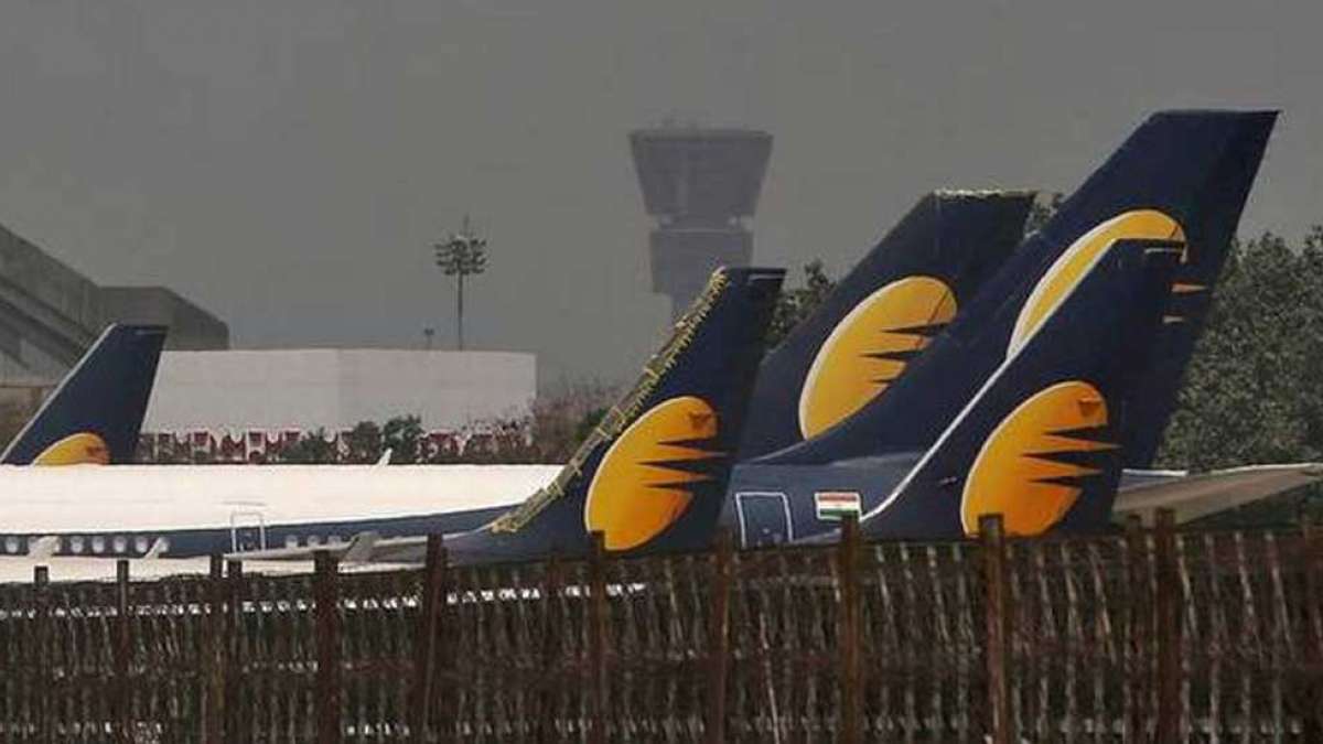1100 Jet Airways pilots to go on strike on Monday: Report 1100 Jet Airways pilots to go on strike on Monday: Report