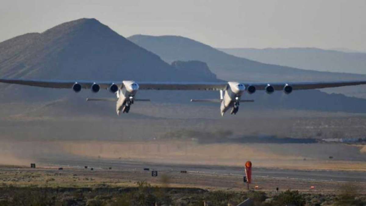 World's largest airplane makes test flight, can deploy satellites in space World's largest airplane makes test flight, can deploy satellites in space