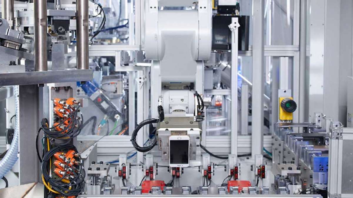 Apple's recycling program now expanding; Daisy can recycle 1.2 million devices per year Apple's recycling program now expanding; Daisy can recycle 1.2 million devices per year