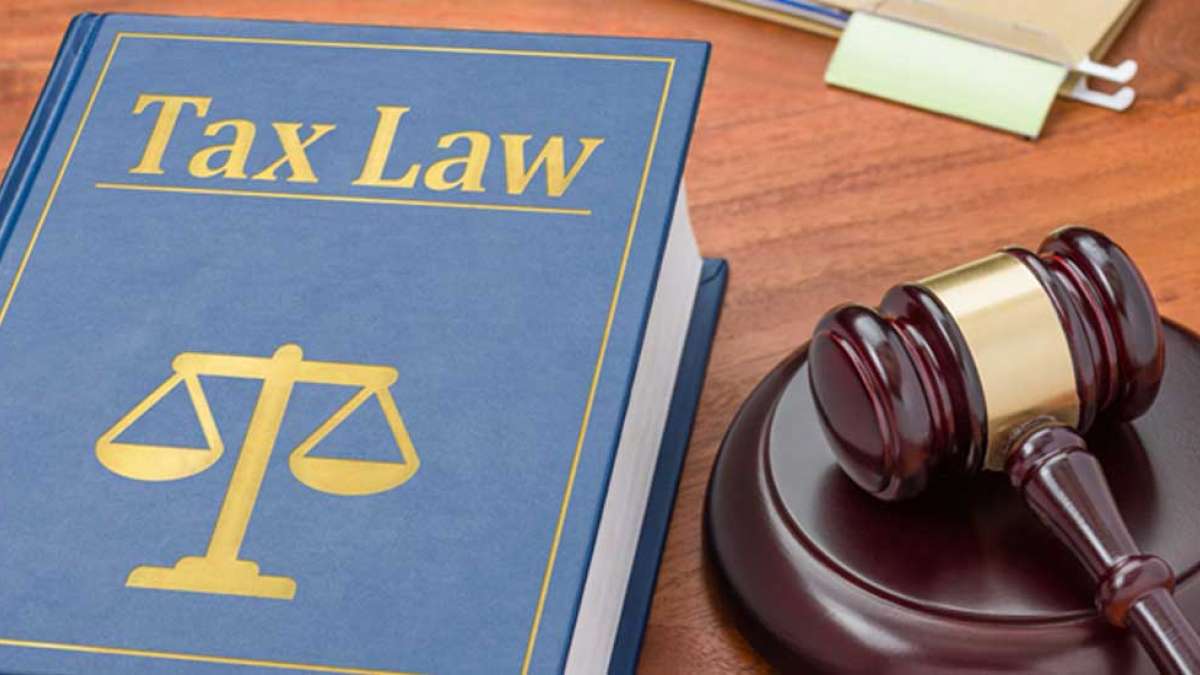 B. Com LLB in Taxation Law - What Extra Will You Be Studying? B. Com LLB in Taxation Law - What Extra Will You Be Studying?