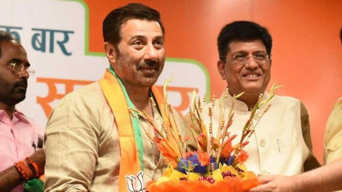 Actor Sunny Deol joins Bharatiya Janata Party, says following father's footsteps Actor Sunny Deol joins Bharatiya Janata Party, says following father's footsteps