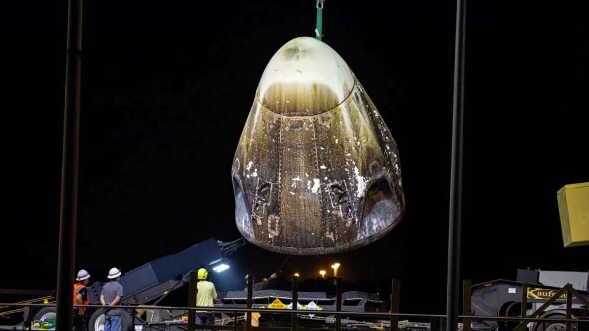 SpaceX Crew Capsule suffers failure in engine test, delay in first manned flight likely SpaceX Crew Capsule suffers failure in engine test, delay in first manned flight likely