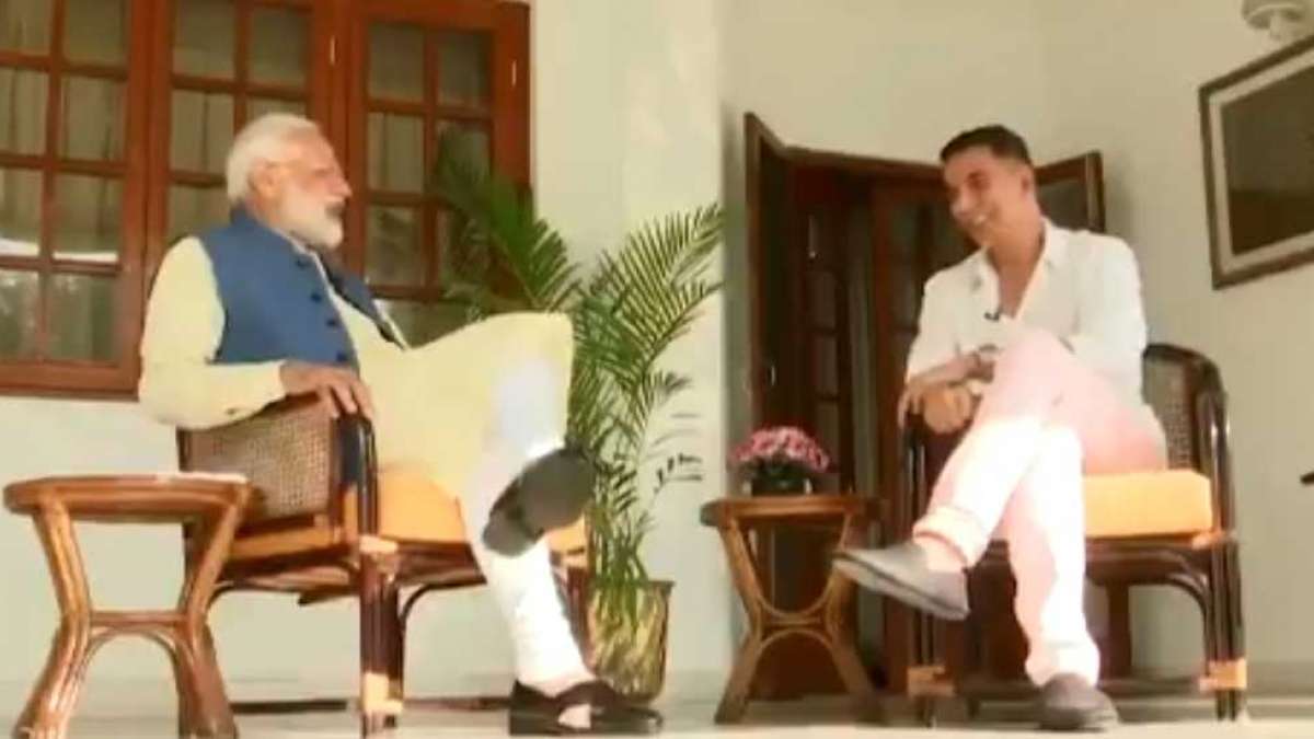Twinkle Khanna reacts to PM Narendra Modi's non-political joke on her family Twinkle Khanna reacts to PM Narendra Modi's non-political joke on her family