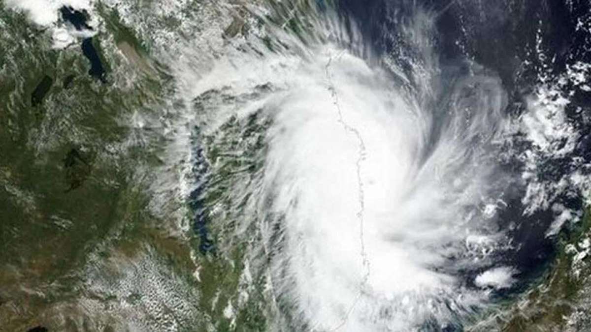 Cyclone Fani: Odisha gets 'yellow warning', Centre to release Rs 1,086 Crore as Advance Assistance fund Cyclone Fani: Odisha gets 'yellow warning', Centre to release Rs 1,086 Crore as Advance Assistance fund