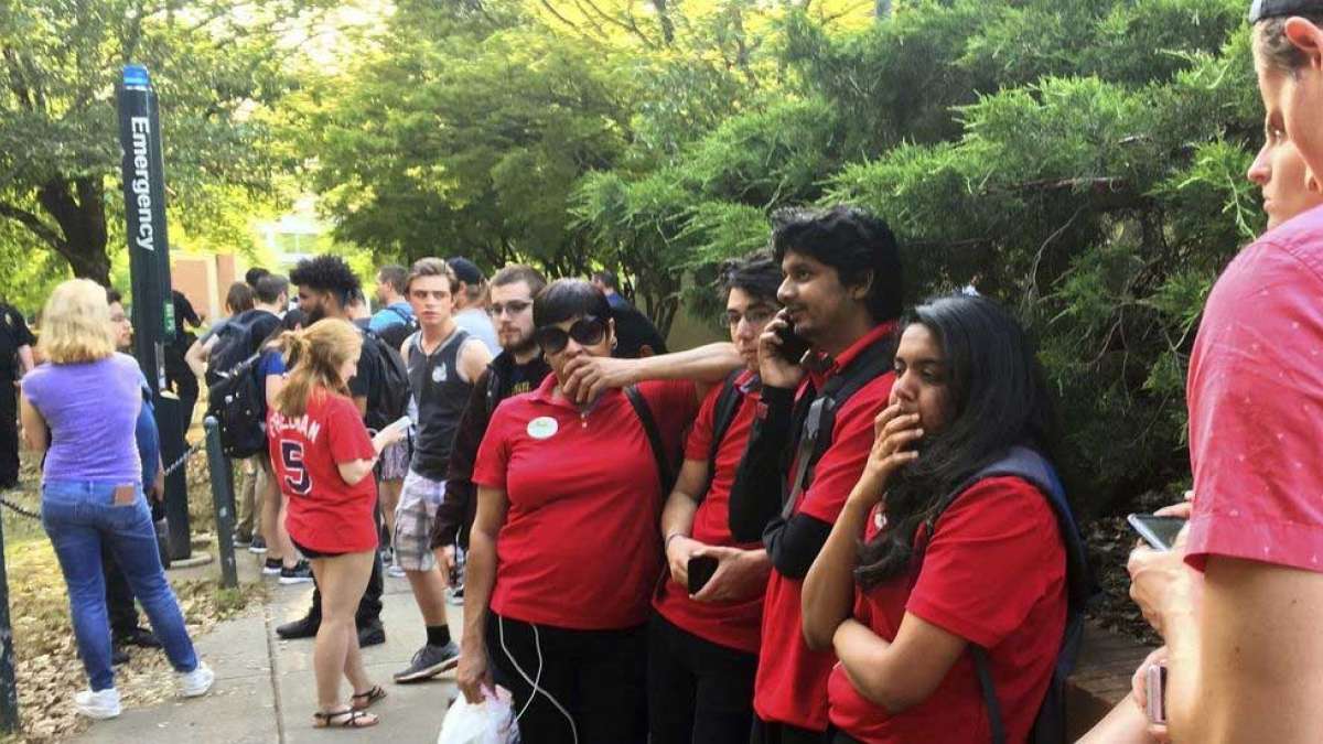 2 dead, 4 injured in North Carolina University campus shooting, suspect arrested 2 dead, 4 injured in North Carolina University campus shooting, suspect arrested