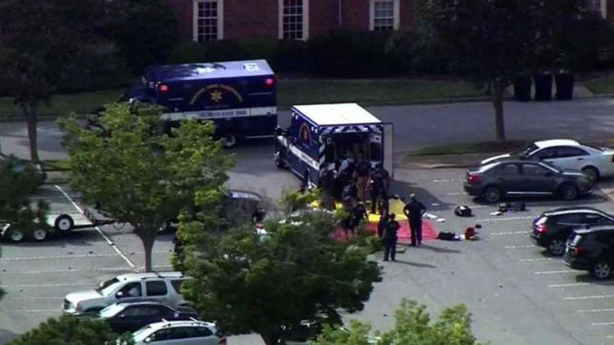 Virginia Beach Shooting: 12 people killed, six other injured; FBI officials on the spot Virginia Beach Shooting: 12 people killed, six other injured; FBI officials on the spot