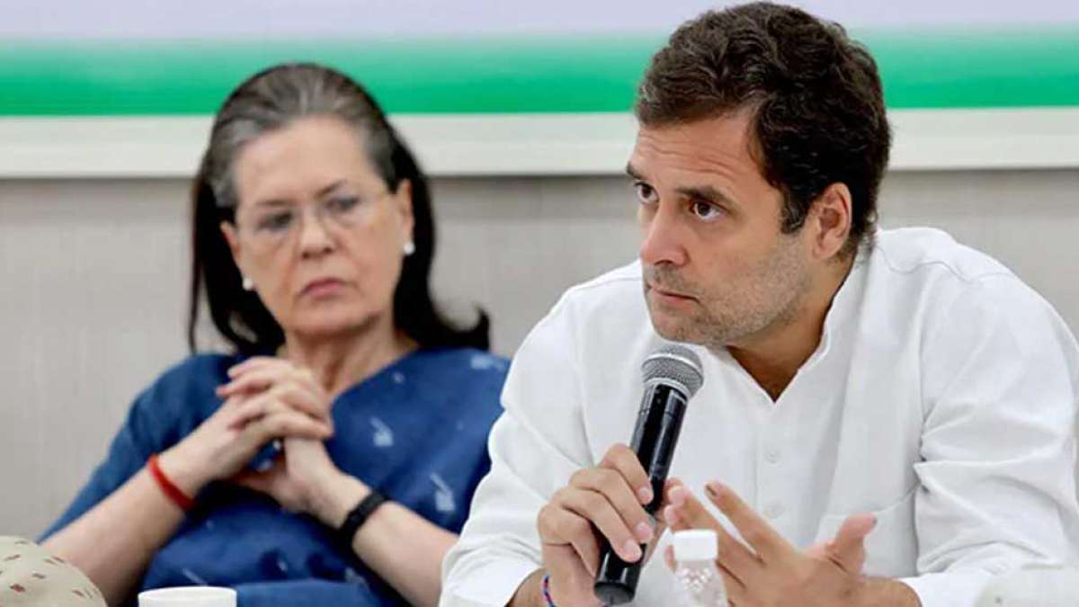 Sonia Gandhi hints Rahul Gandhi may remain as Congress chief Sonia Gandhi hints Rahul Gandhi may remain as Congress chief