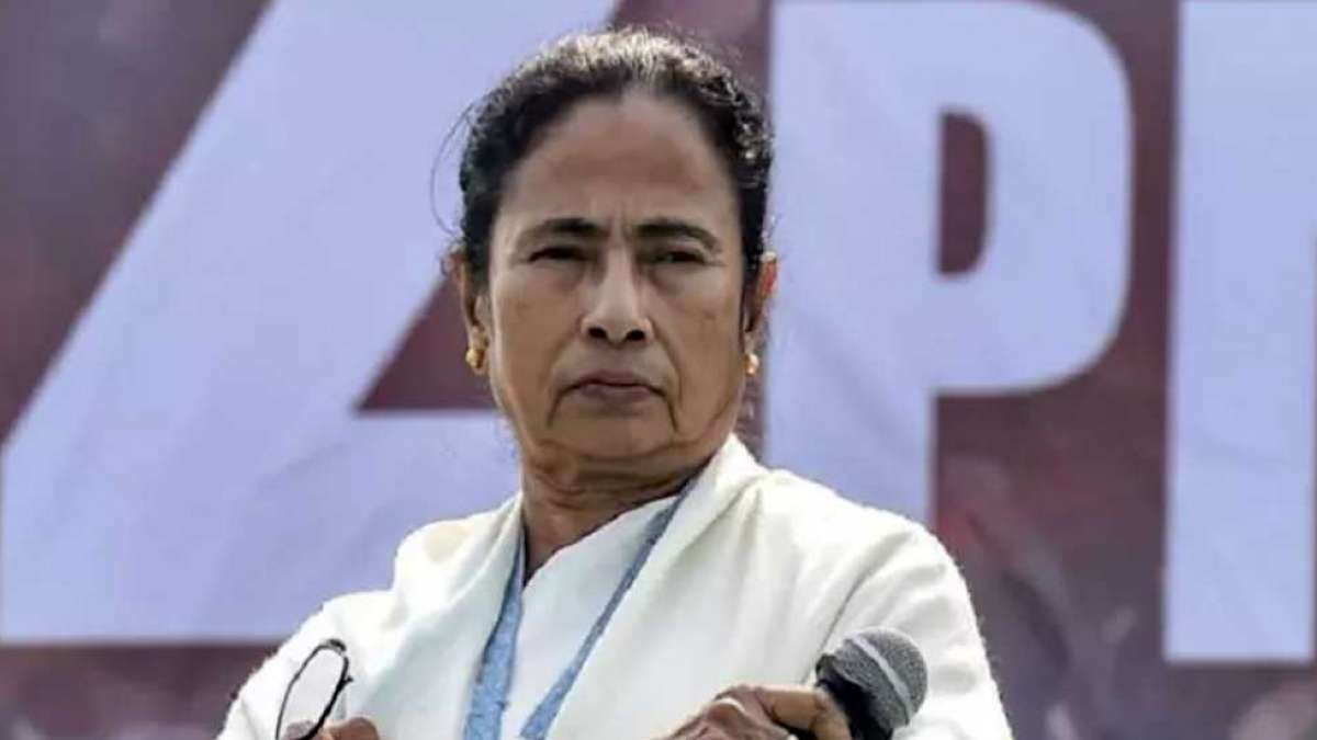 Mamata Banerjee-led government will fall on its own: BJP Mamata Banerjee-led government will fall on its own: BJP