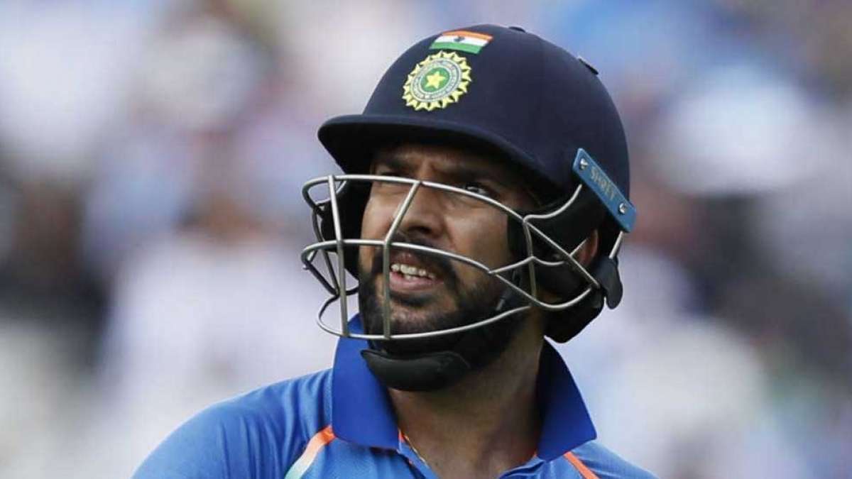 'Legends don’t retire': Bollywood congratulates Yuvraj Singh on retirement from Cricket 'Legends don’t retire': Bollywood congratulates Yuvraj Singh on retirement from Cricket