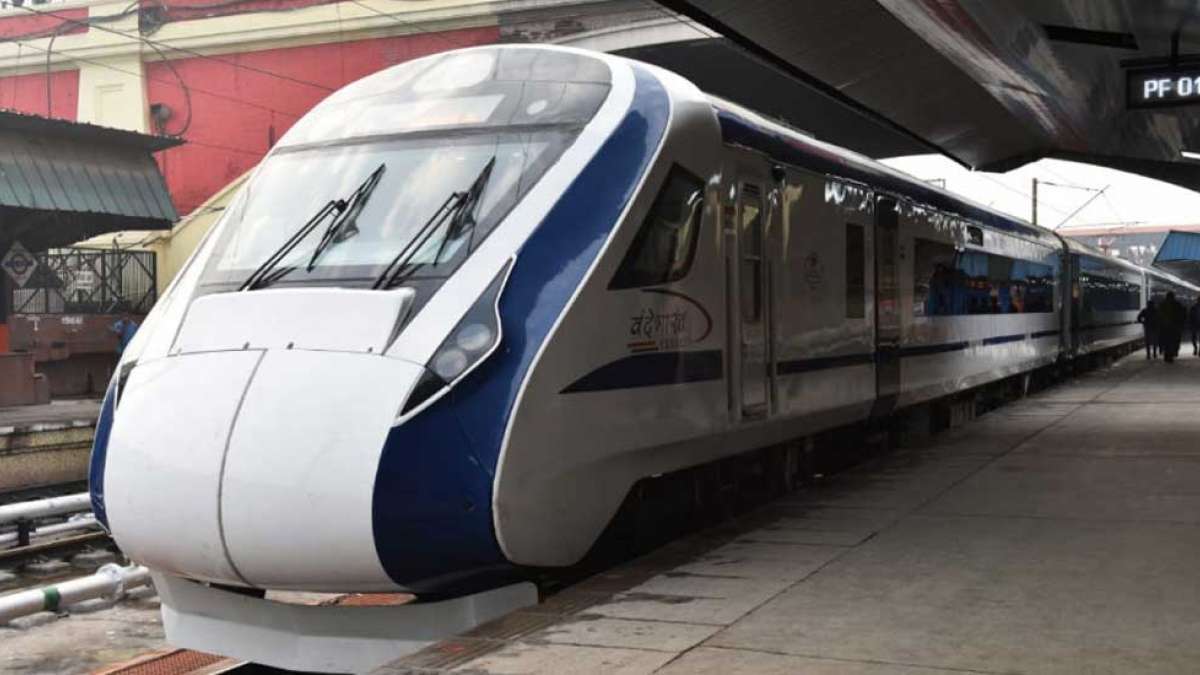 Vande Bharat Express to run soon between Delhi and Katra Vande Bharat Express to run soon between Delhi and Katra