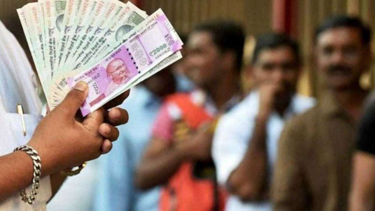 Budget 2019: Middle class may get benefit with higher tax deductions Budget 2019: Middle class may get benefit with higher tax deductions