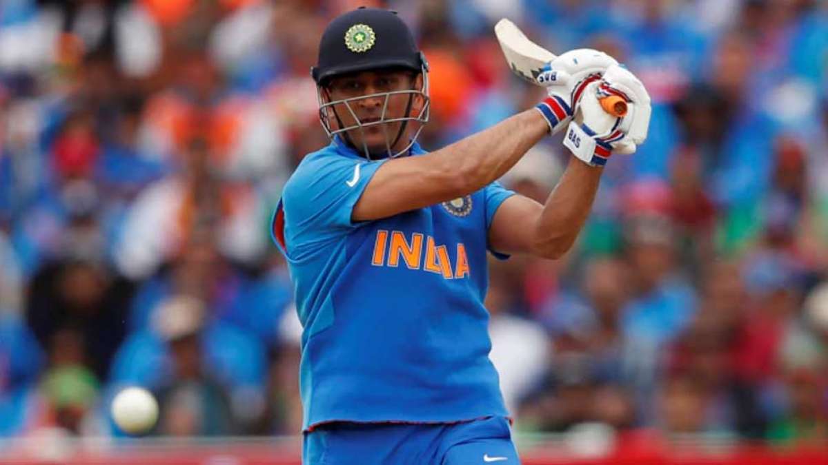 Yuvraj Singh's father calls MS Dhoni filthy, asks Rayudu to take return Yuvraj Singh's father calls MS Dhoni filthy, asks Rayudu to take return