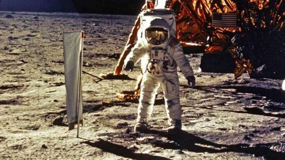 Apollo 11 original moonwalk tapes sell for $1.8 mn Apollo 11 original moonwalk tapes sell for $1.8 mn