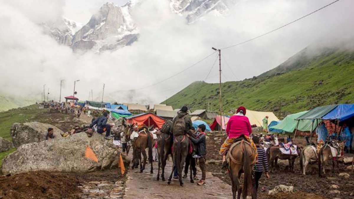 Kashmir on edge as J&K govt cuts down Amarnath Yatra amid terror threat Kashmir on edge as J&K govt cuts down Amarnath Yatra amid terror threat