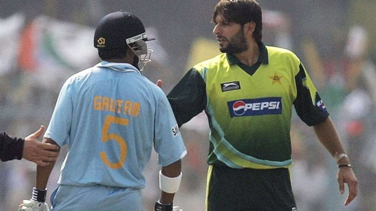 Gautam Gambhir smashes thundering reply on Shahid Afridi's tweet Gautam Gambhir smashes thundering reply on Shahid Afridi's tweet