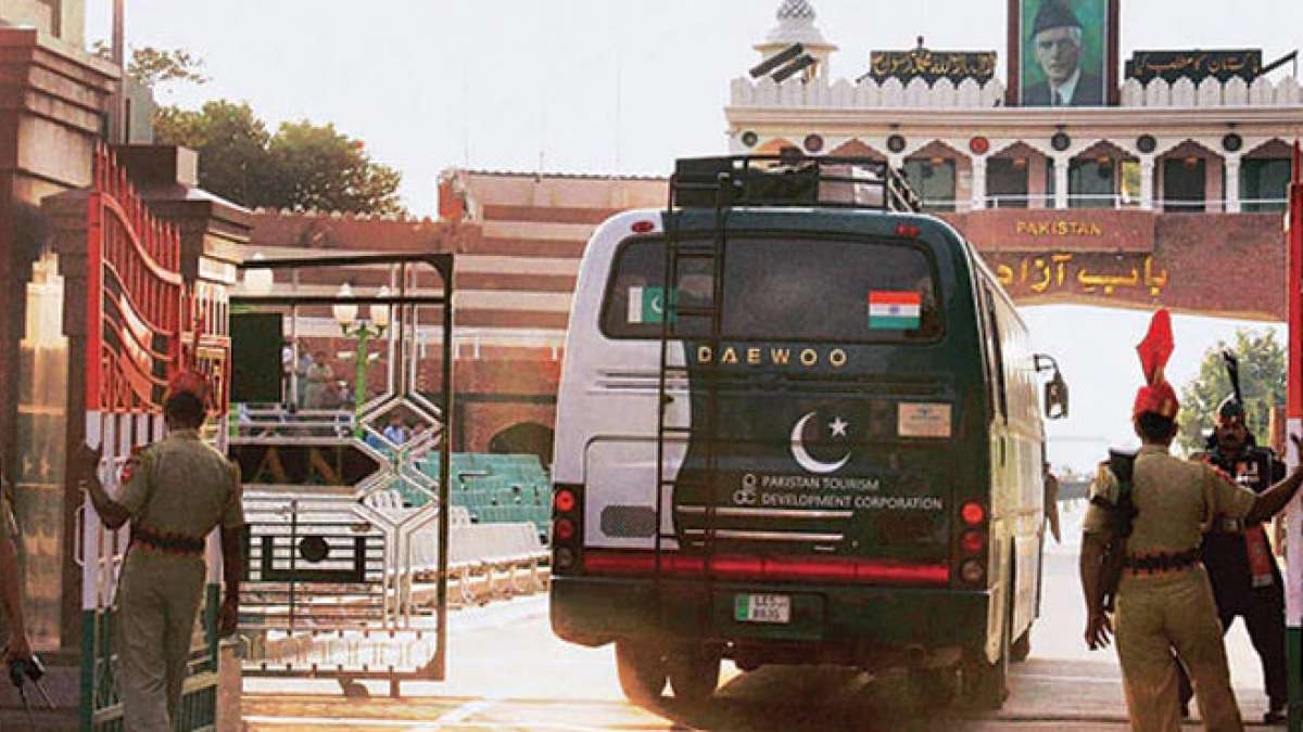 "Dosti" suspended: After trains, Pakistan now stops bus services to India "Dosti" suspended: After trains, Pakistan now stops bus services to India