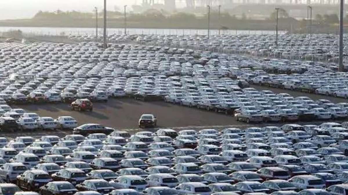 Car sales droop 36% in July amid auto sector crisis Car sales droop 36% in July amid auto sector crisis