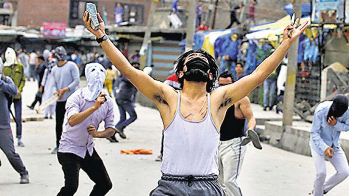 Spied: How ISI recruits people in India Spied: How ISI recruits people in India