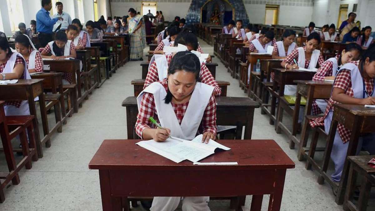 CBSE Sample question paper for Class 10 and Class 12 released: How to download? CBSE Sample question paper for Class 10 and Class 12 released: How to download?